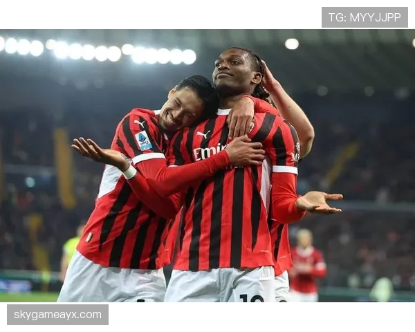 曝莱奥左路走廊火力全开 AC米兰锋线新核已成进攻生命线