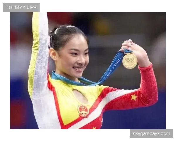 刘璇退役后住进别墅养狗，网友：这日子比顶流还爽