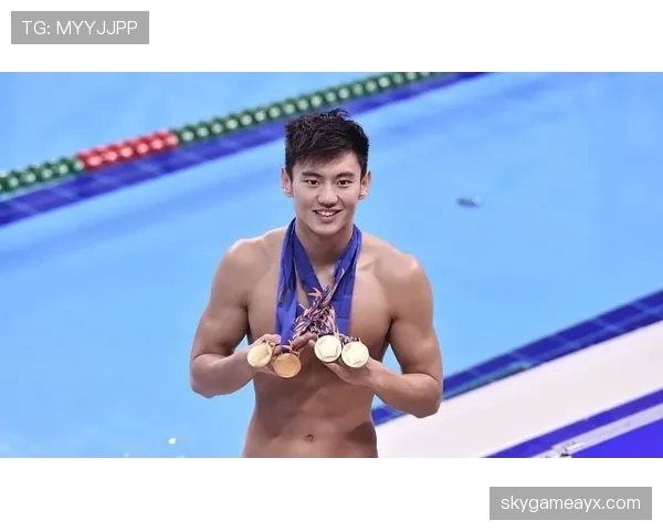 宁泽涛一出场，感觉泳池变成了他的私人派对现场？